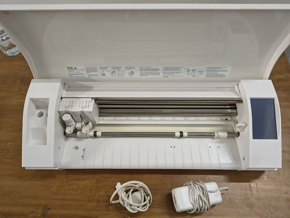 Silhouette Cameo 3 - Cutter Plotter