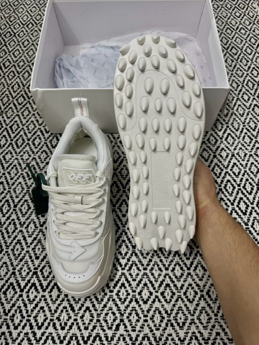 Off White Odsy 1000