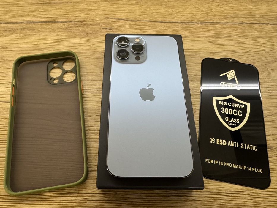 iPhone 13 Pro Max, 256 GB, 100 % Battery