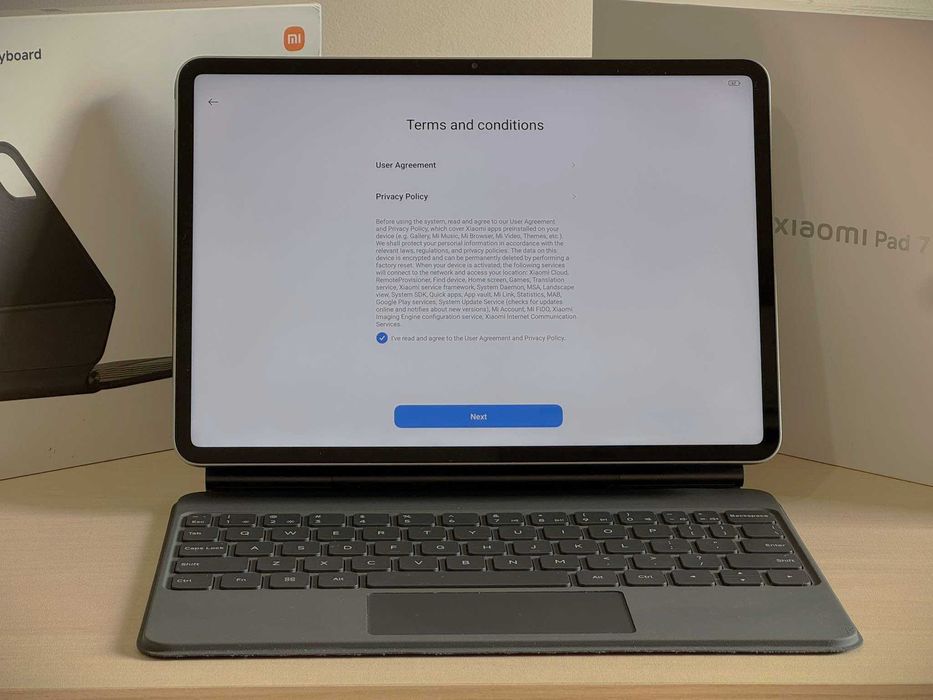 Бартер! НОВ! Xiaomi Pad 7 + Pro Focus keyboard + Xiaomi 33W Зарядно