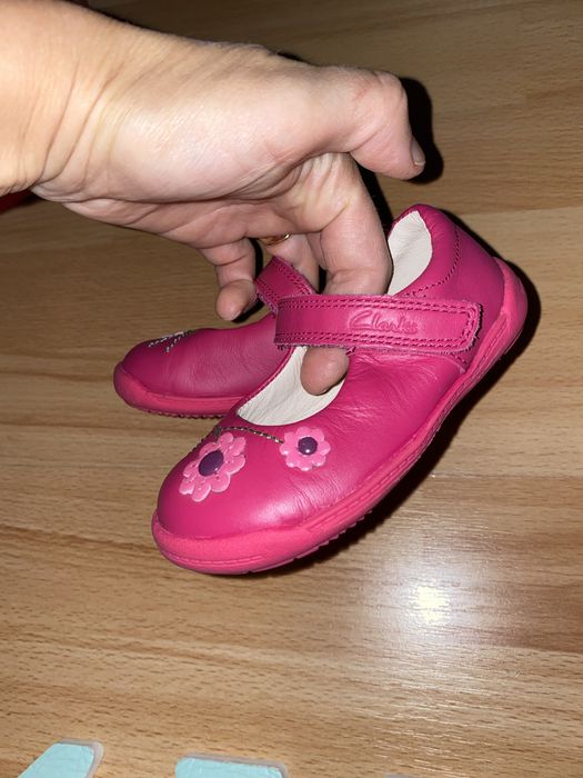 Pantofi Clarks piele bebe