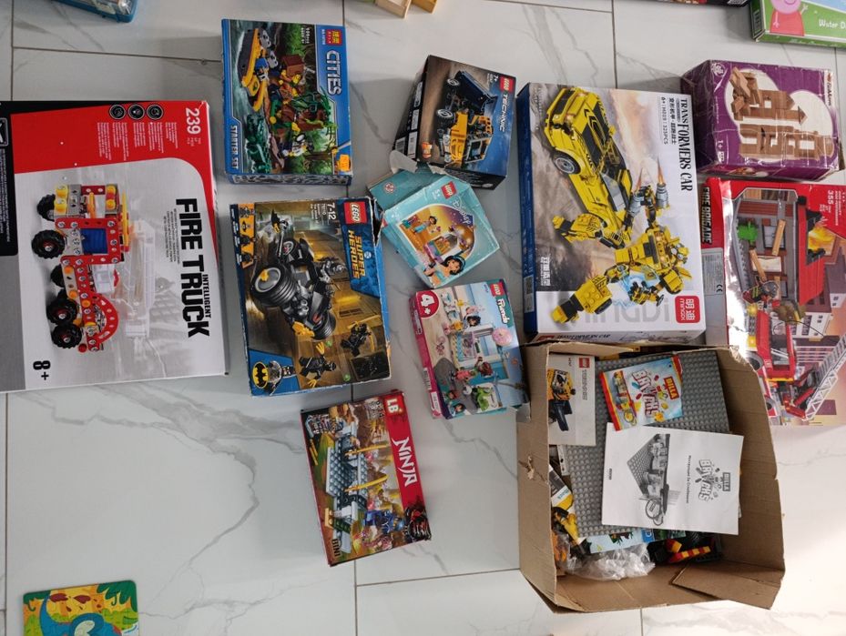 Настолни игри и пъзели за цялото семейство