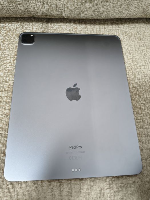 iPad pro 12.9(6gen) m2 128gb возможен обмен