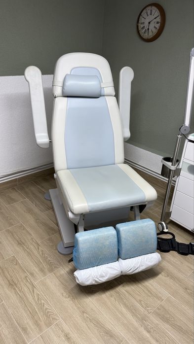 Scaun hidraulic de lucru Ruck ( pedichiura/podologie/masaj/cabinet medical)