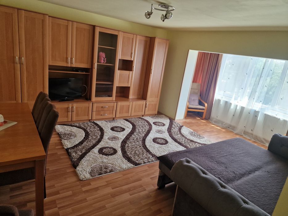 Inchiriez apartament cu o camera
