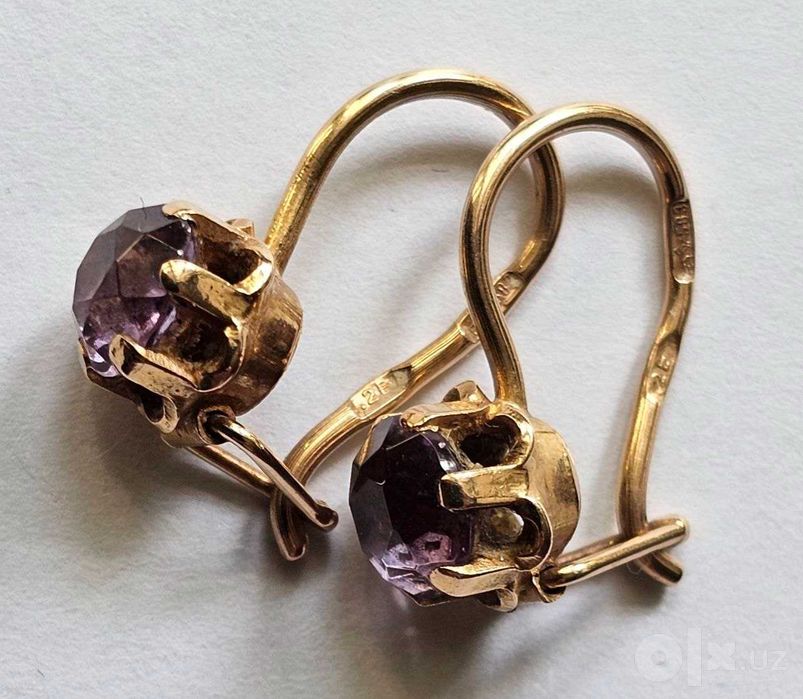 Серьги золотые. Вставка александрит