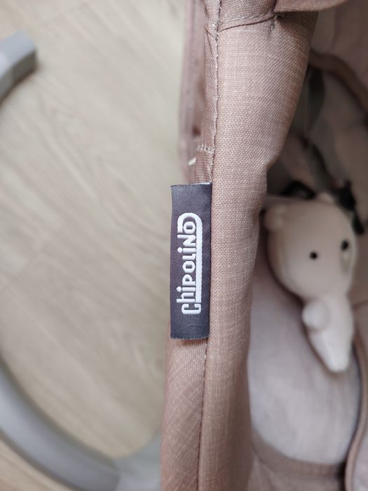 Бебешки шезлонг 5степени на люлеене и мелодии