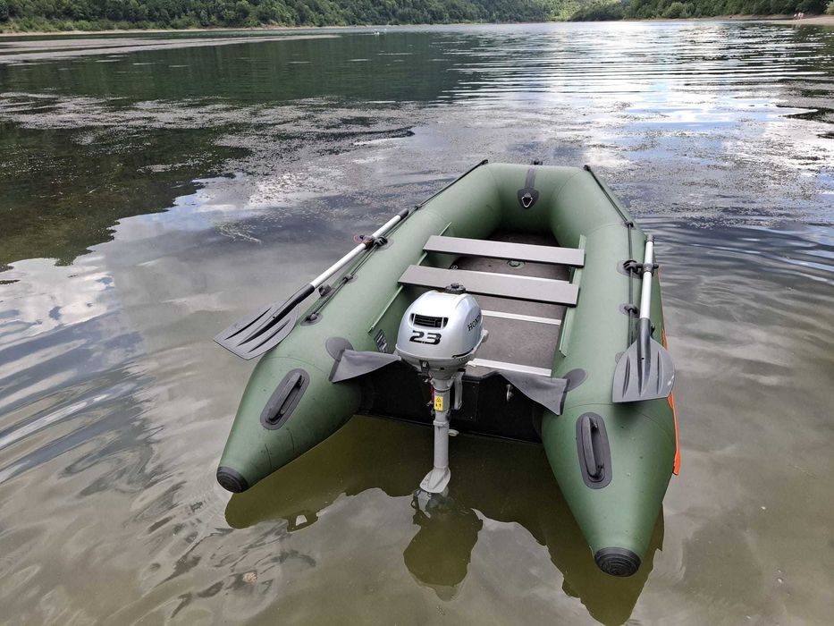 Barca gonflabila Kolibri+motorHonda BF2.3cizma scurta(unic proprietar)