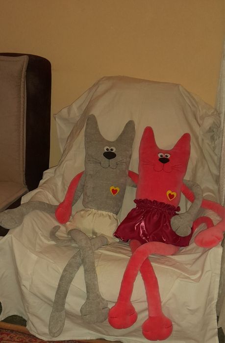 Подарок сувенир мягкие котики.