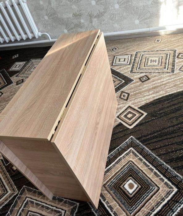 Отдам стол бесплатно!