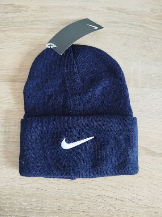 Căciulă Nike unisex nouă cu etichetă