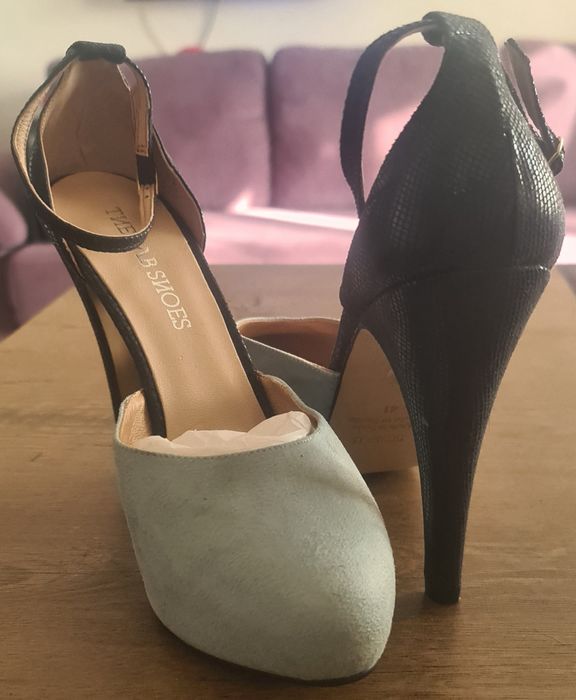Pantofi eleganti si noi