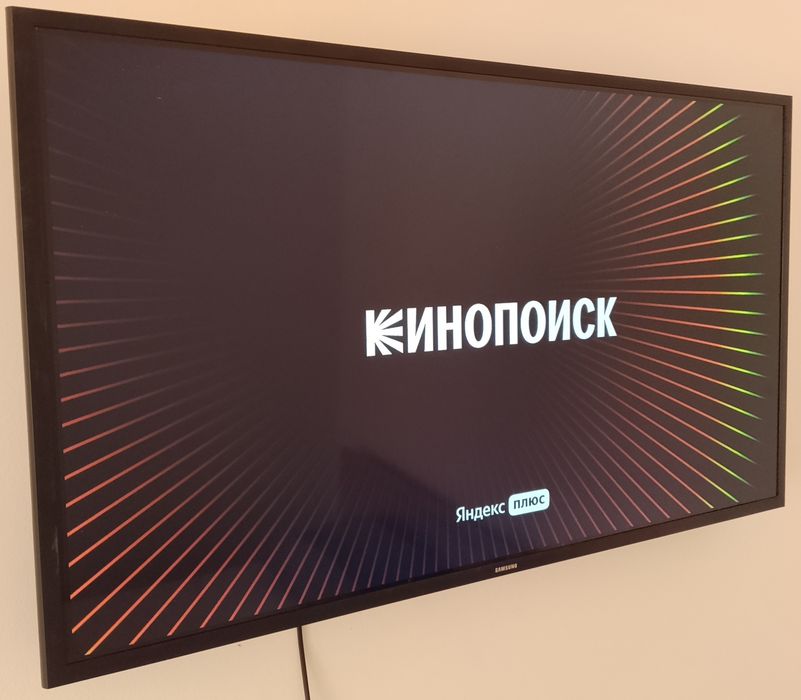Большой смарт Samsung