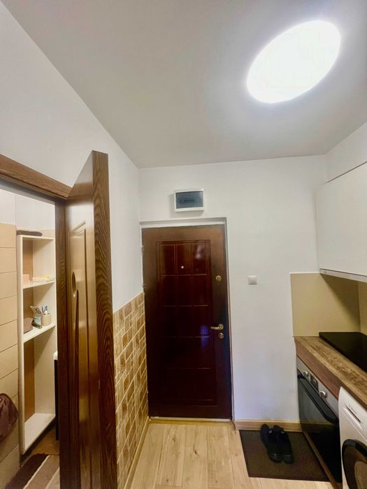Garsoniera de inchiriat