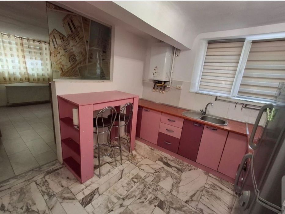 Garsoniera de inchiriat