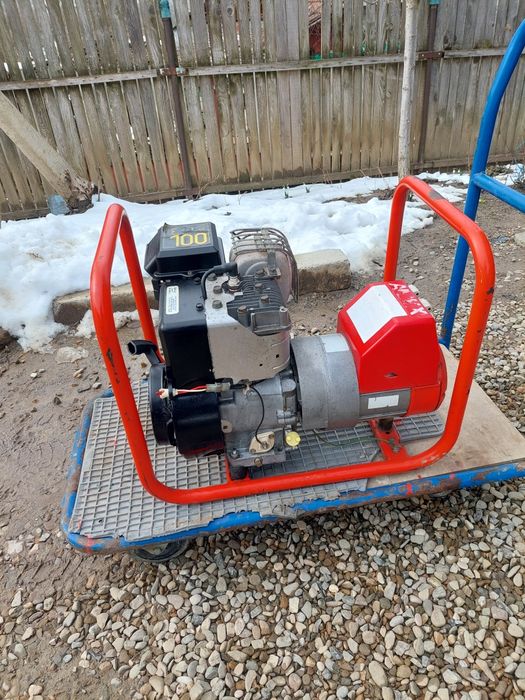 HONDA - 4,5KW,TTS , AIRMAX  generator 220v/ 2,4kw..
