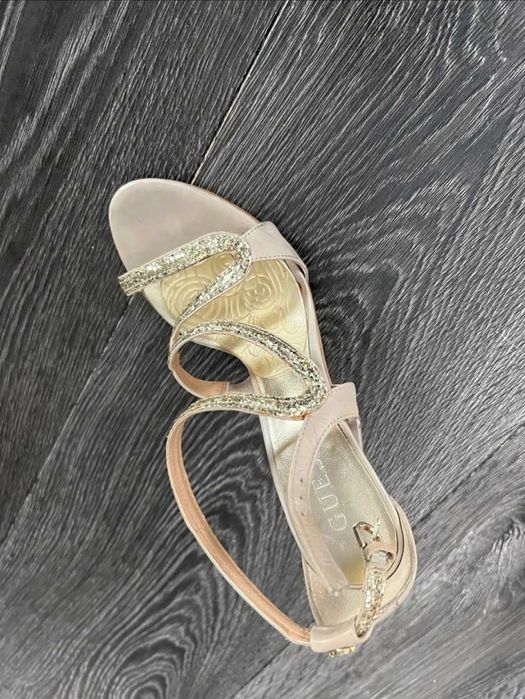 Sandale 36, toc 11 cm, Guess