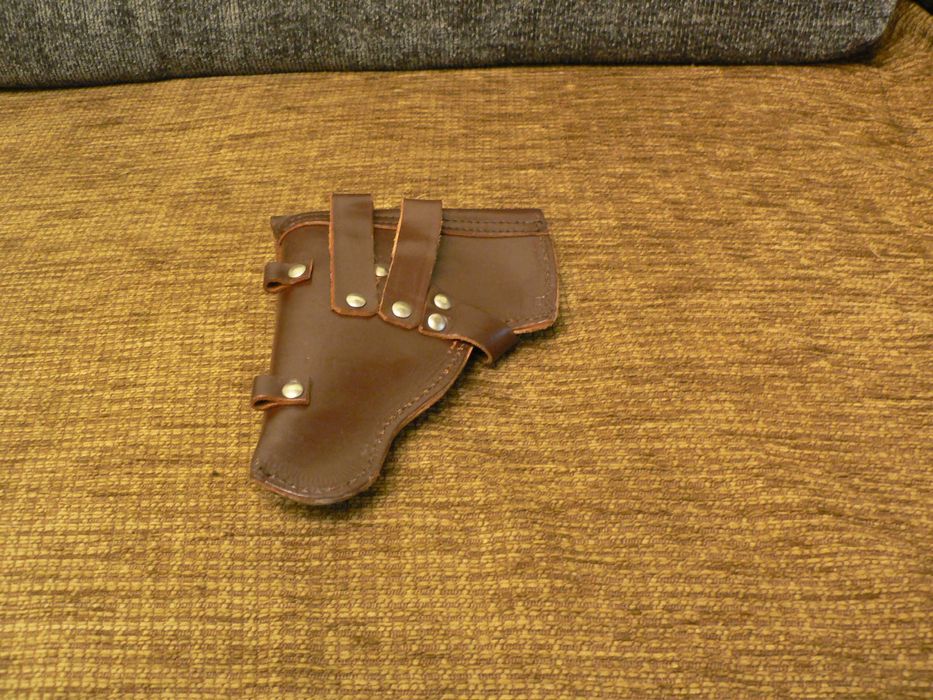 кобур за пистолет макаров