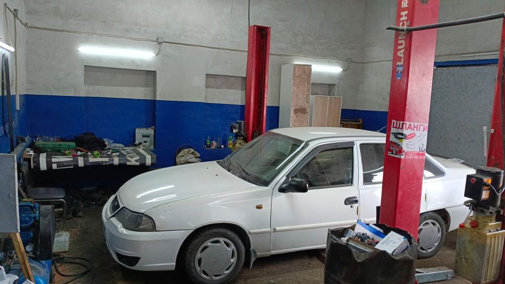 Сдам сто в аренду с подъёмником