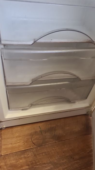 Продам холодильник б/У