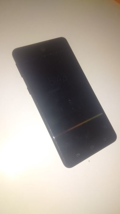 Продам телефон halove