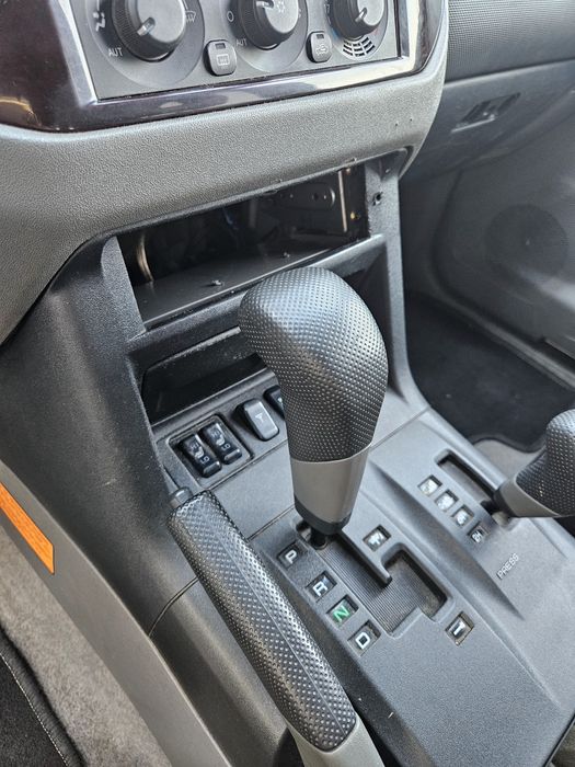 Vând Mitsubishi Pajero 3.2