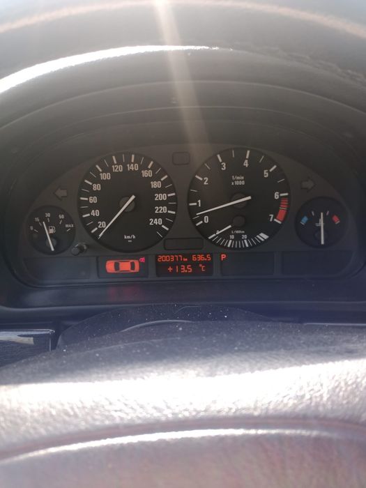 Bmw e 39 2,5 l automat