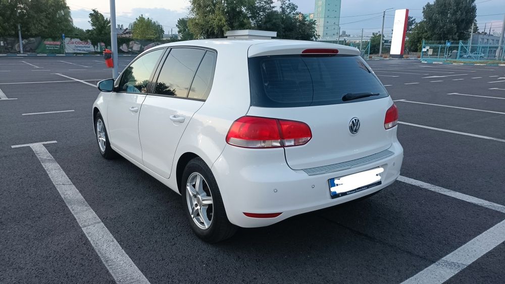 WV Golf 6 benzina 1.6 mpi cu GPL an 2010