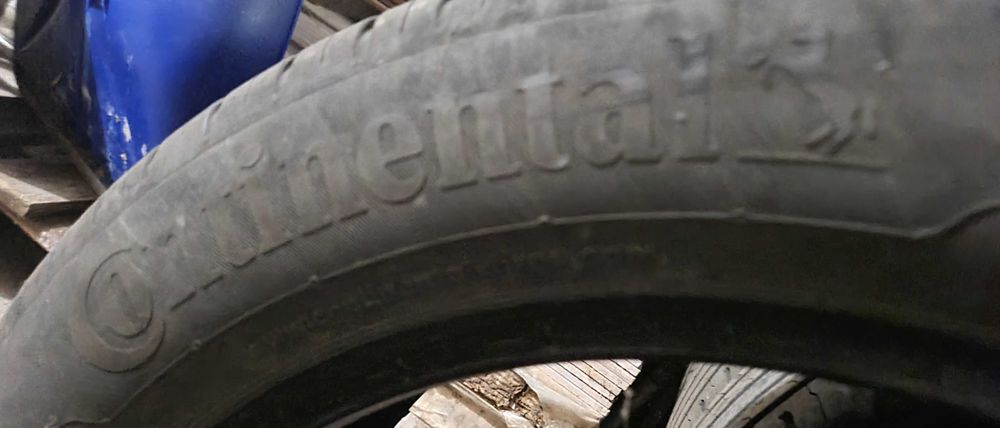 летни гуми Continental 215/55/R18 V XL