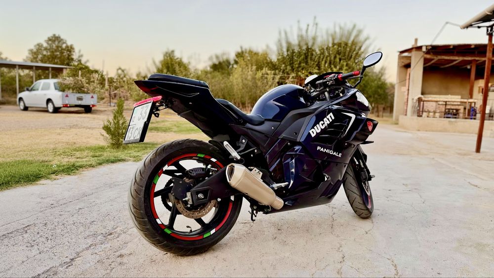 Ducati panigale