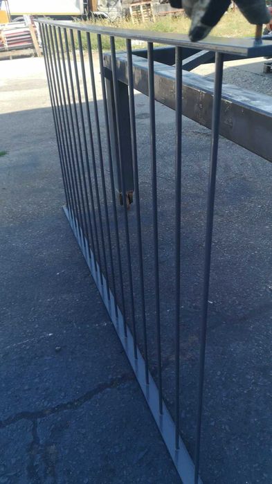 Парапети на склад