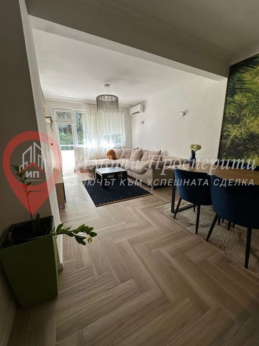 Дава се под наем Тристаен апартамент в София, Лозенец - 118 кв.м за 1100 € - Снимка #2