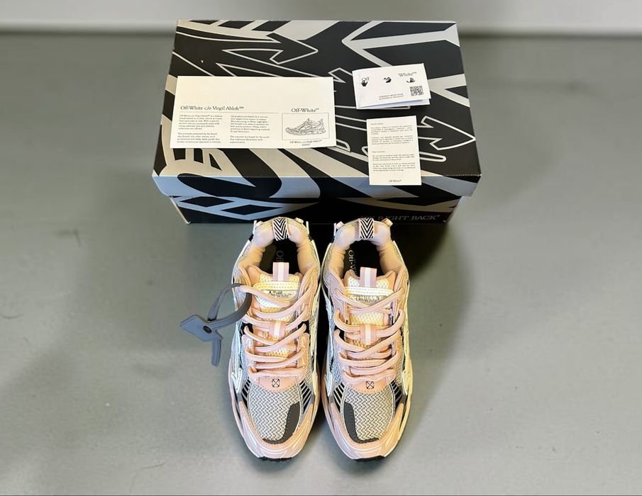 Off white be right back