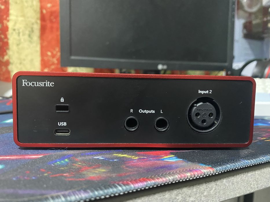 Звуковая карта Focusrite solo