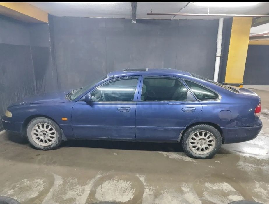 Продам Мазду 350 к