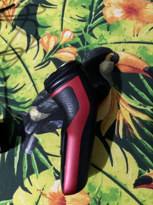 Бритва Philips..