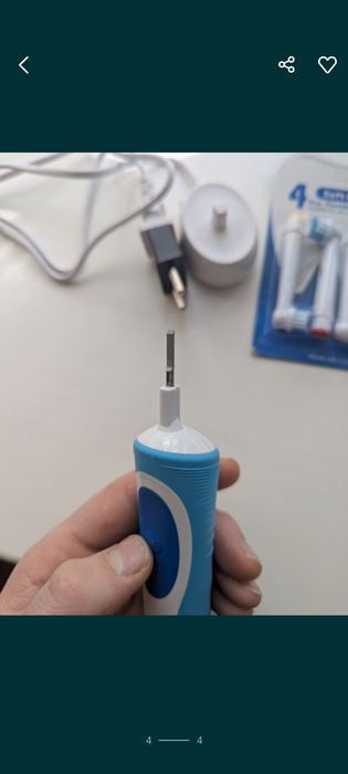 Электрическая щётка oral-b