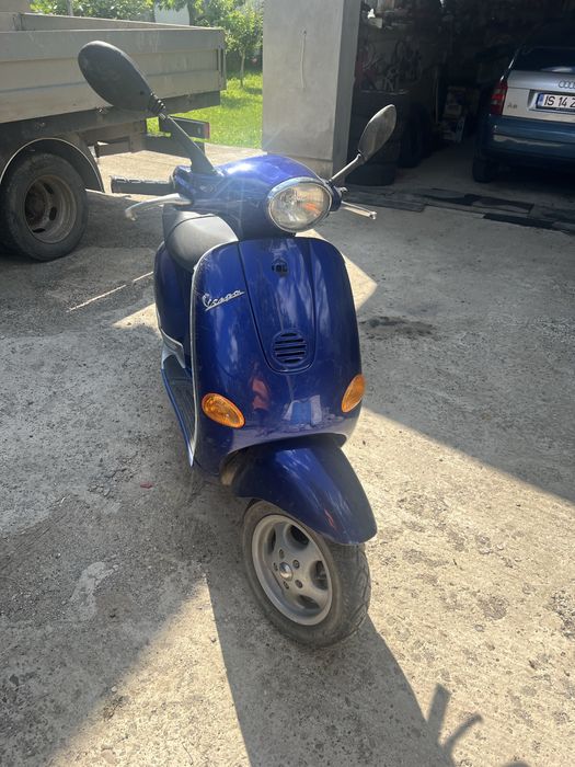 Scuter Vespa 49 cm 3 max 49km/h