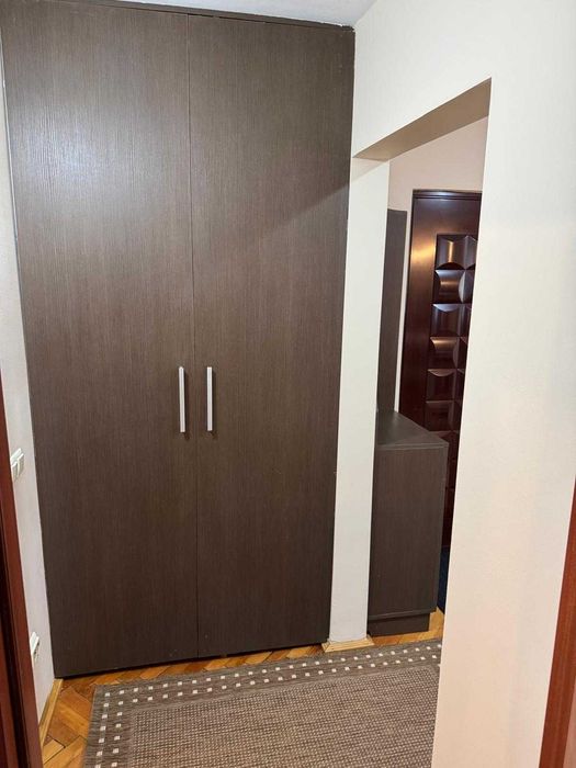 Inchiriez apartament 2 camere decomandat +garaj,  str.Slatinei , zona