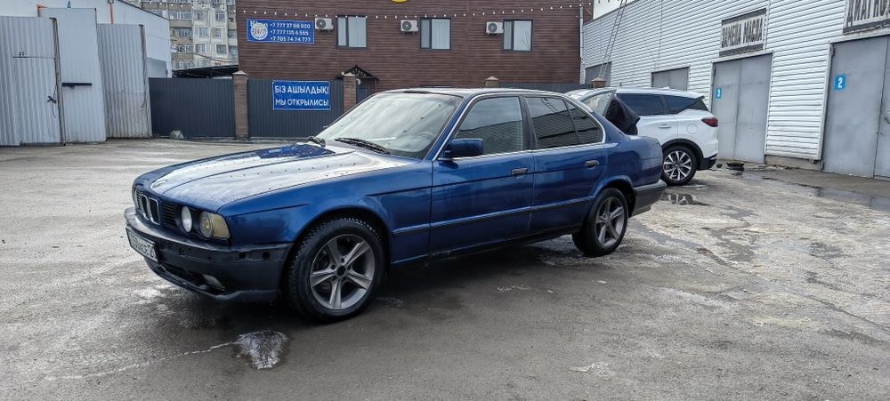 Продам BMW 520 bosh