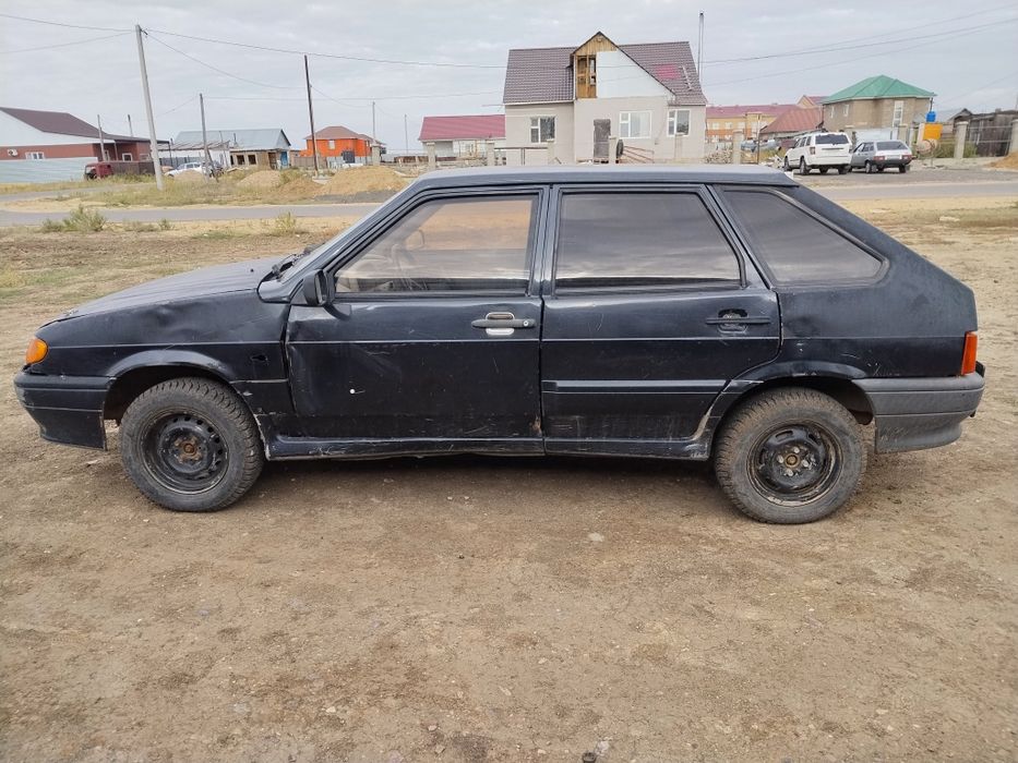 Машина жүріп тұр