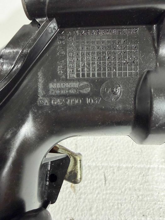 Въздуховот за Mercedes Benz