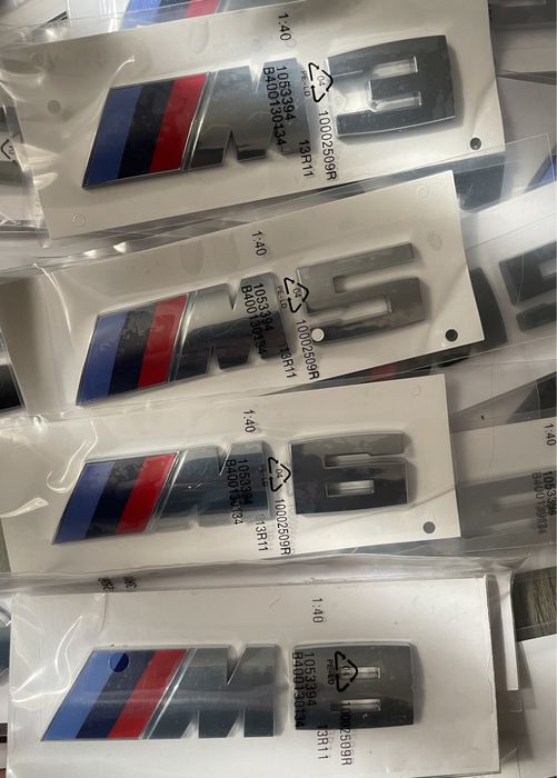 Cifre emblema logo Bmw crom negru lucios X3M X4M X5M X6M M aripa