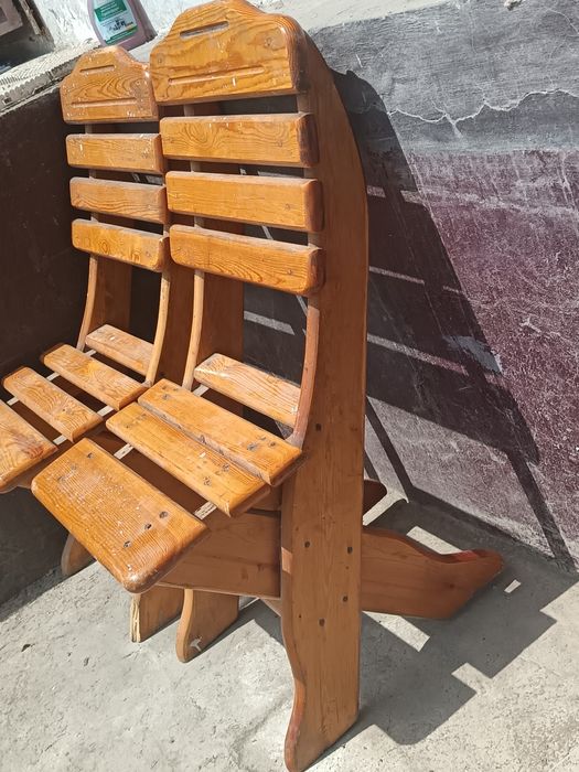 Стулья деревянные