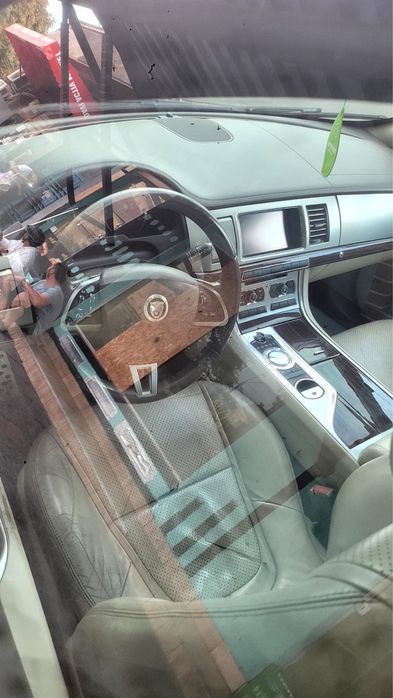 Jaguar XF luxury line