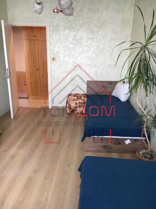 Дава се под наем Четиристаен апартамент в Варна, Генералите - 100 кв.м за 714 € - Снимка #1