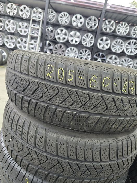 2 Броя 205/60/17 Pirelli 5mm