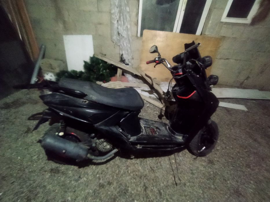 Продам мопед M8 за 100000тенге