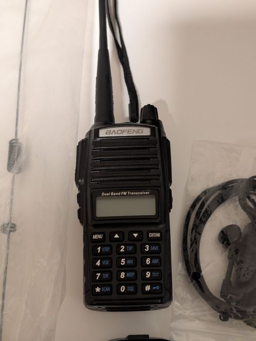 Baofeng UV-82 радиостанция комплект