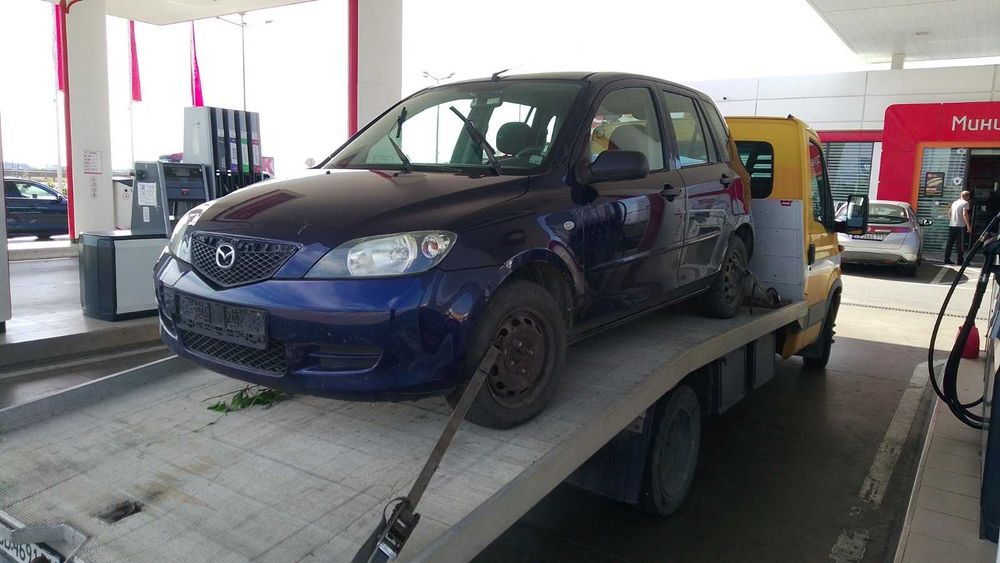 Мазда 2 на части ММ